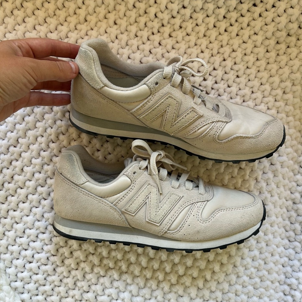 New Balance 373v2 Trainers